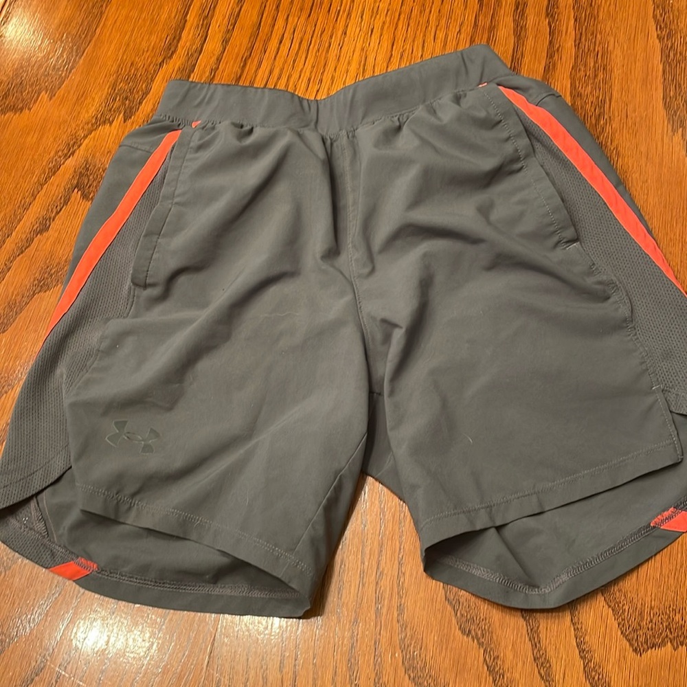 Gray shorts